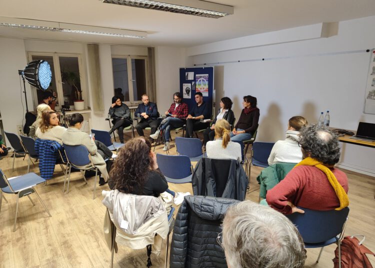 Jin, Jiyan, Azadi – Sechs Monate Aufstand im Iran