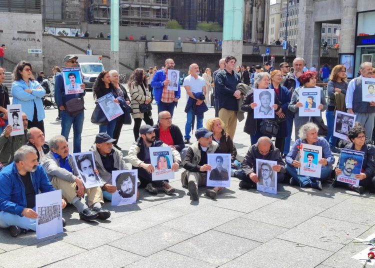 Solidaritätsaktion mit den Samstagsmüttern