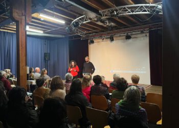 Ausstellung und Filmabend im Zeichen von Solidarität und Menschenrechten