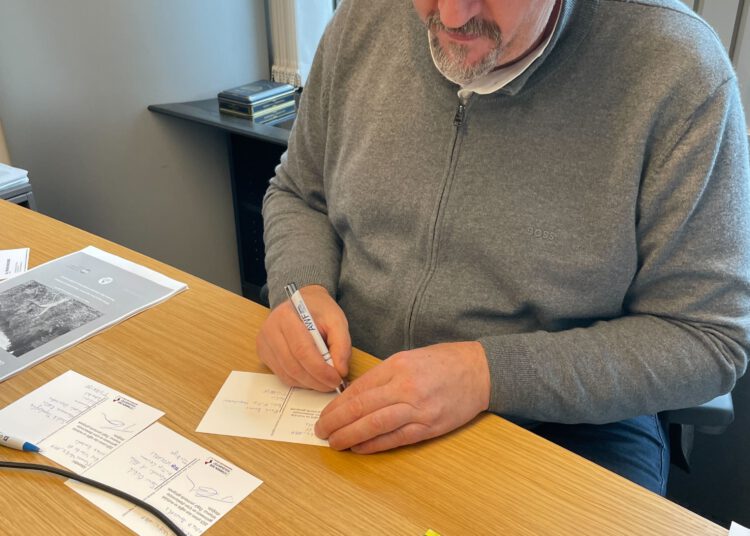 „Hoffnung, die verbindet“- Postkarten-Aktion Part 2