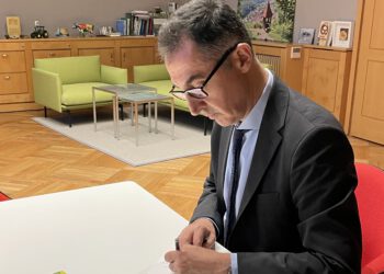 Postkarten-Aktion Part6: „Hoffnung senden, Solidarität leben“
