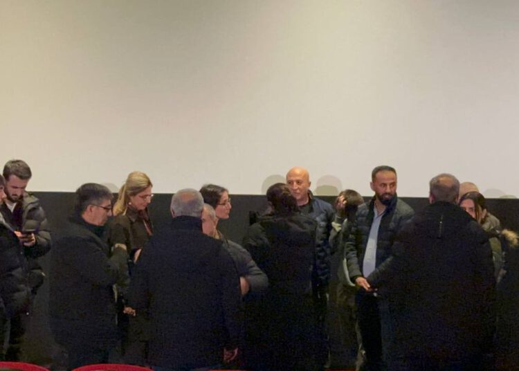 Dargeçit („Hold Still)“ – Auftakt der Aktionswoche in Köln