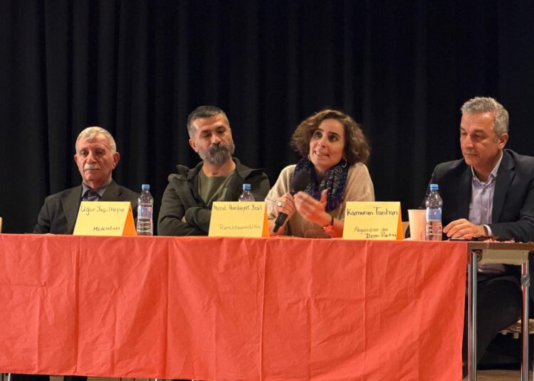 Festival der Solidarität in Köln: Stimmen für Frieden, Freiheit und Menschenrechte