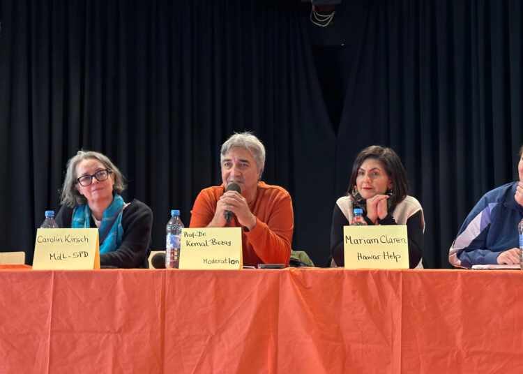 Festival der Solidarität in Köln: Stimmen für Frieden, Freiheit und Menschenrechte